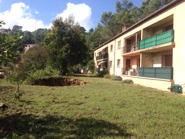 Affaissement de terrain au Luc-en-Provence